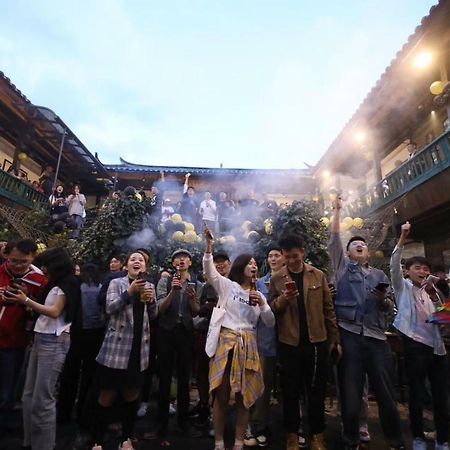 Lijiang Desti Youth Park Hostel Kültér fotó