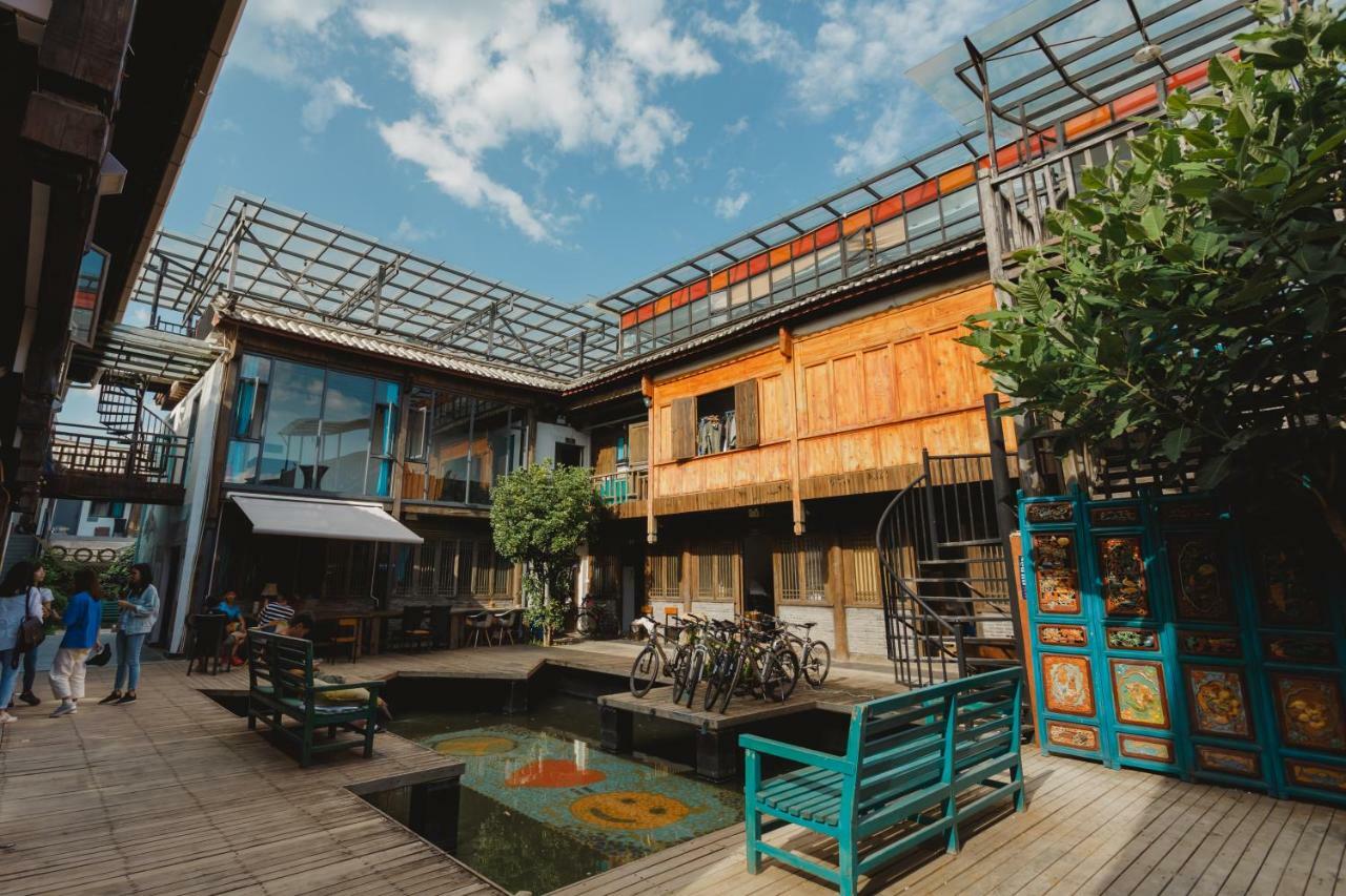 Lijiang Desti Youth Park Hostel Kültér fotó